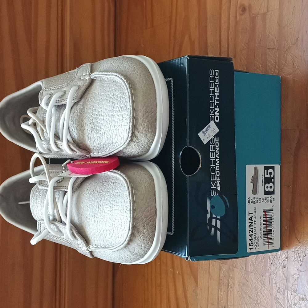 Skechers Goga Max